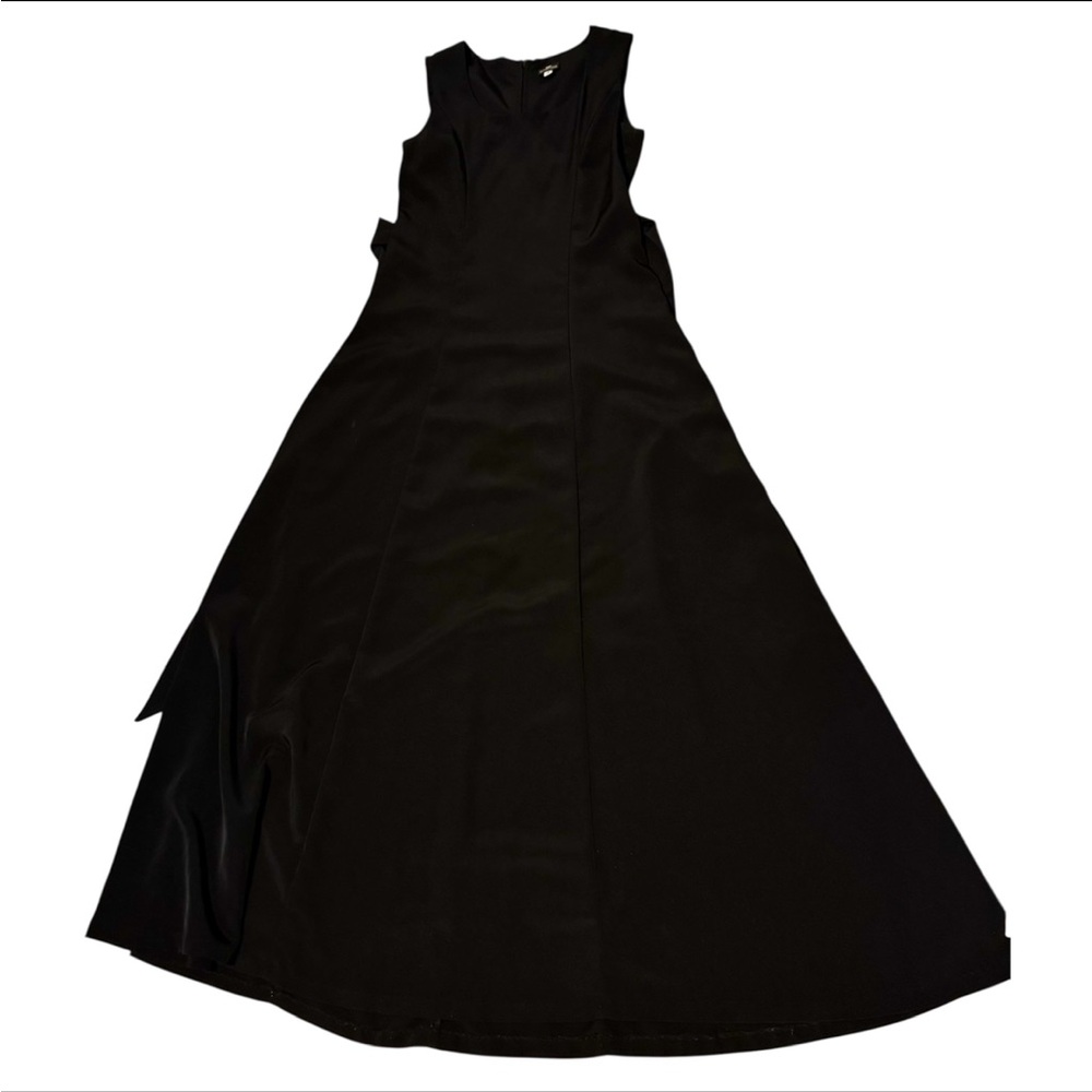 Cousin’s Concert Attire Black Tank Concert Maxi Dress Tie Back 4